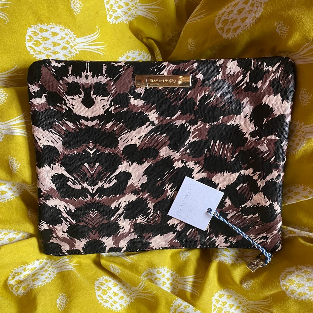 Make up bag or clutch - Picture 2 of 3